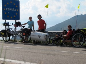 Grégoire, Sibylle et Baptiste à la frontière entre la France et l'Espagne !